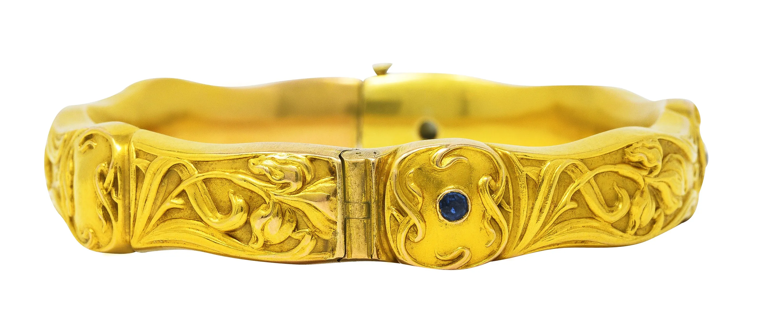 1905 Art Nouveau Diamond Sapphire 18 Karat Yellow Gold Iris Bangle Bracelet