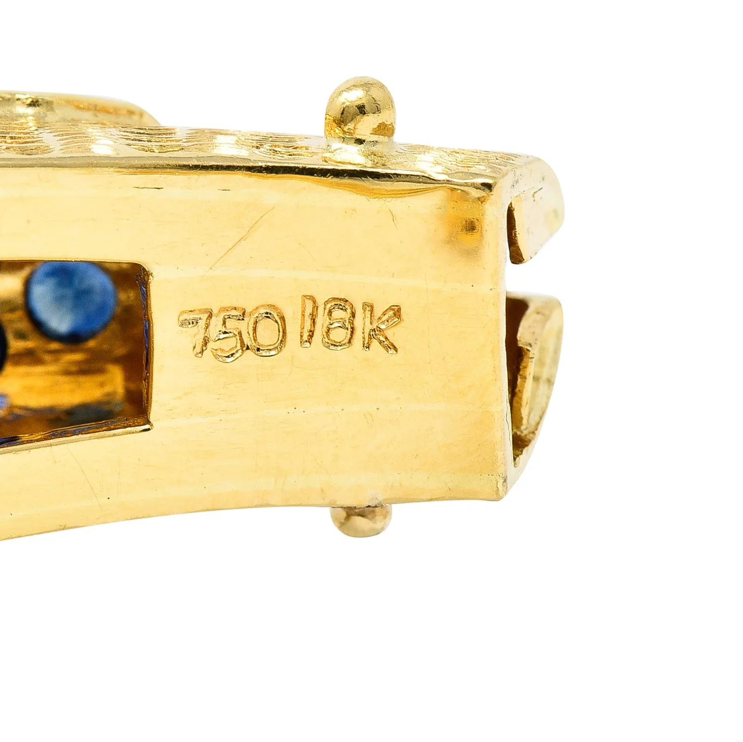 1970's 9.48 CTW Sapphire Ruby Diamond 18 Karat Yellow Gold Lion-Head Vintage Bypass Bangle Bracelet