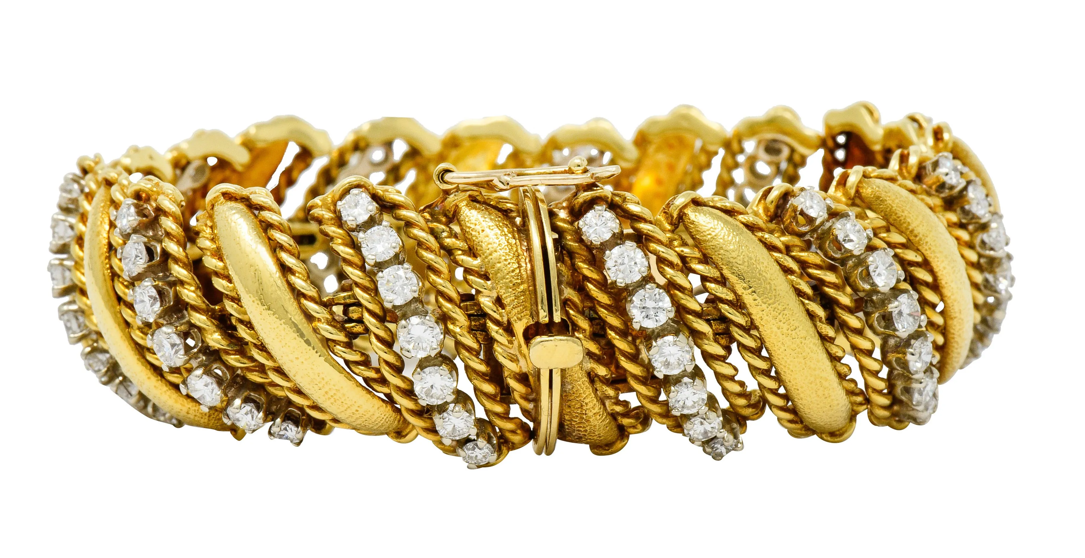 1970's Vintage 7.92 CTW Diamond 18 Karat Gold Link Bracelet