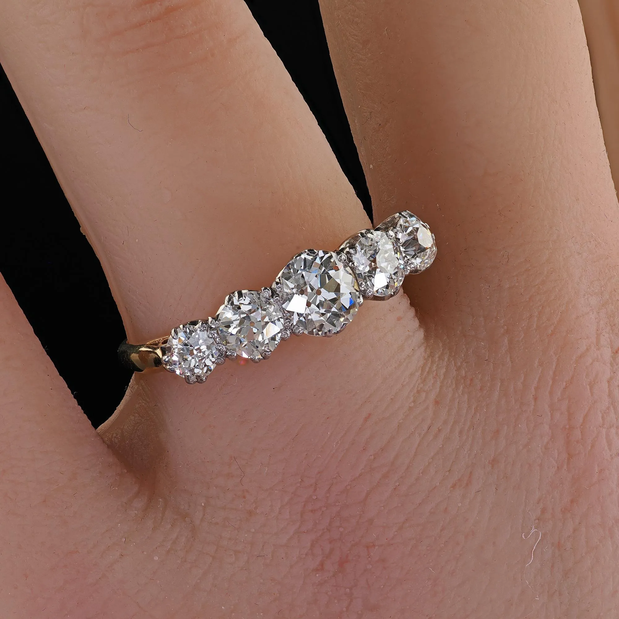 Antique Edwardian 18K Two Tone Gold Old European Five Diamond Wedding Band Ring