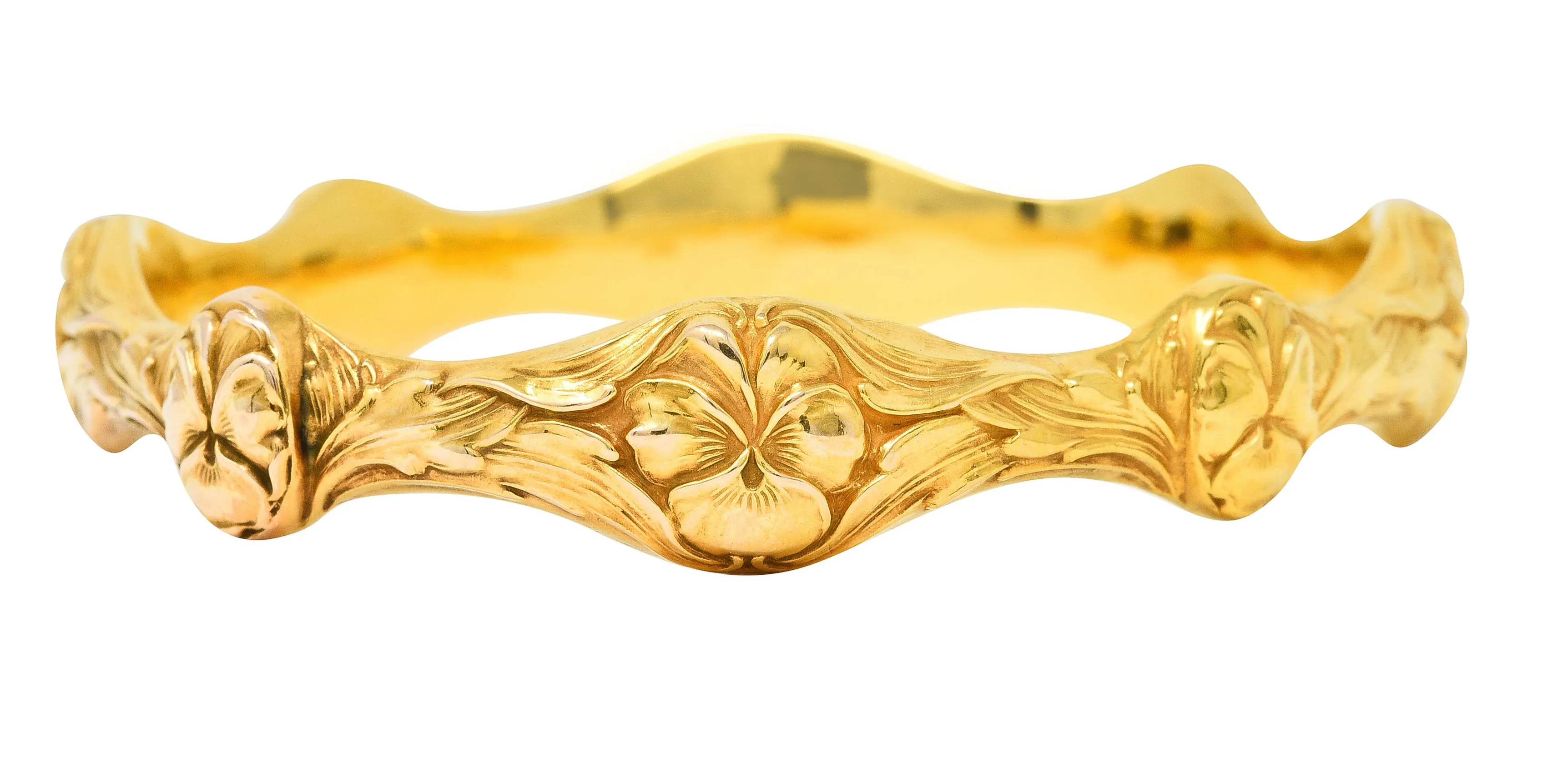 Art Nouveau 14 Karat Yellow Gold Pansy Flower Antique Bangle Bracelet