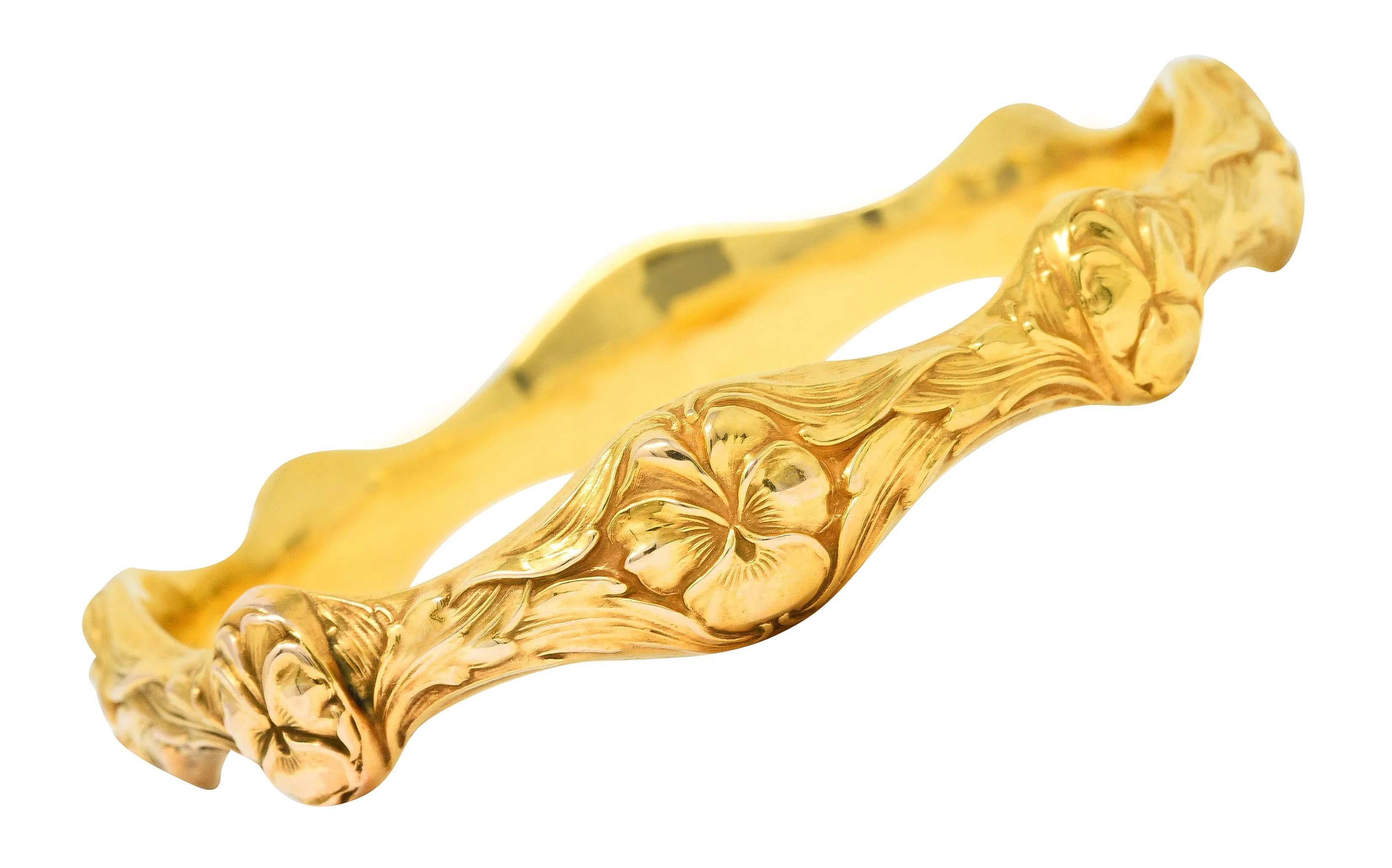 Art Nouveau 14 Karat Yellow Gold Pansy Flower Antique Bangle Bracelet