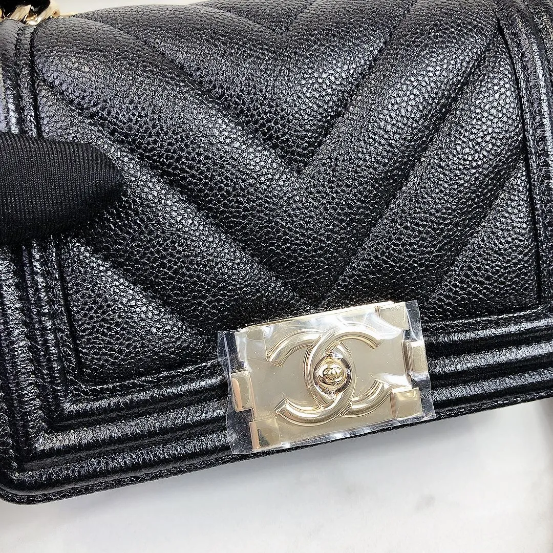 Chanel LeBoy Mini Chevron Black Caviar/Grained Calfskin Gold-tone Hardware