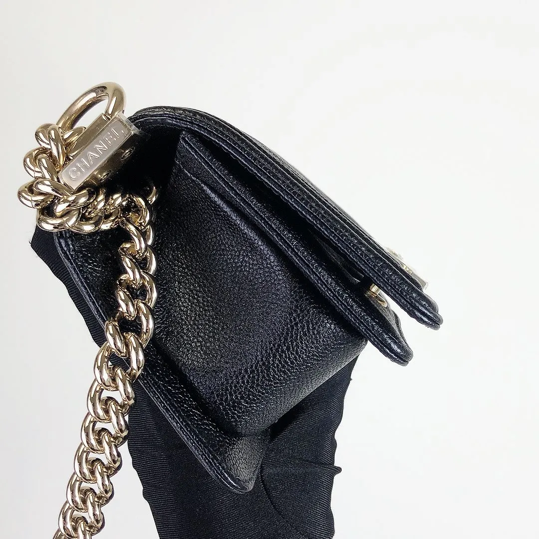 Chanel LeBoy Mini Chevron Black Caviar/Grained Calfskin Gold-tone Hardware