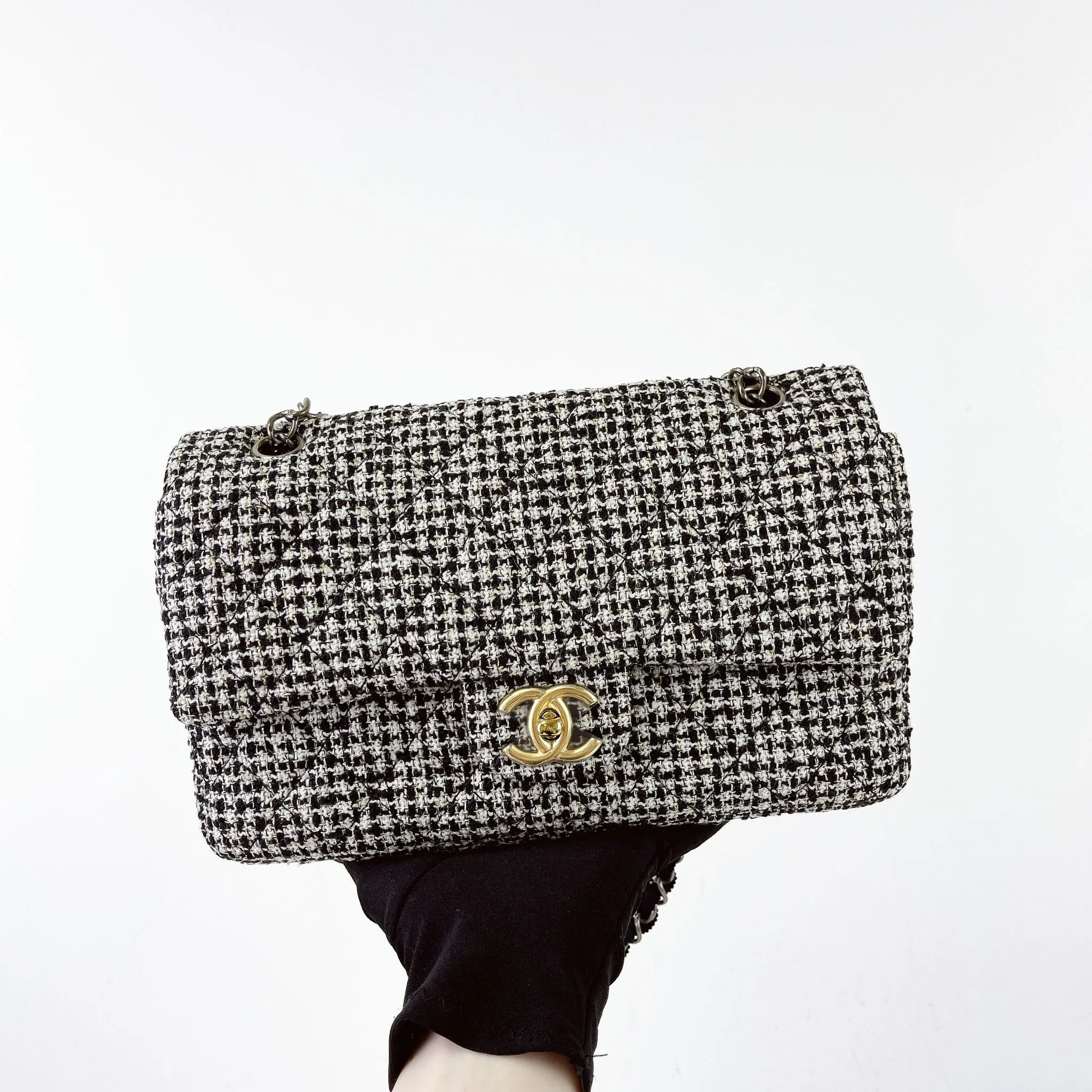 Chanel Shoulder Bag Houndstooth Tweed