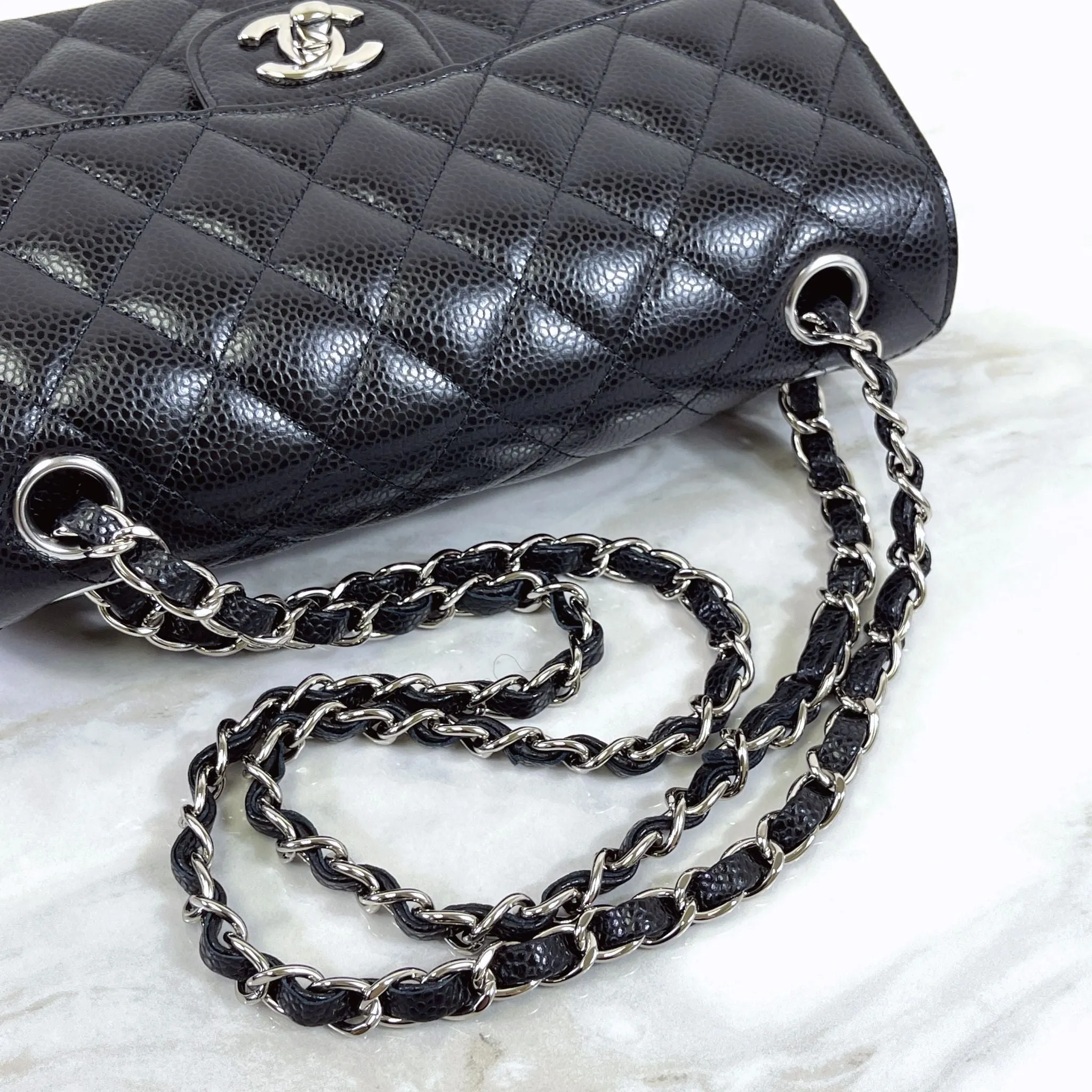 Chanel Timeless Classic Small