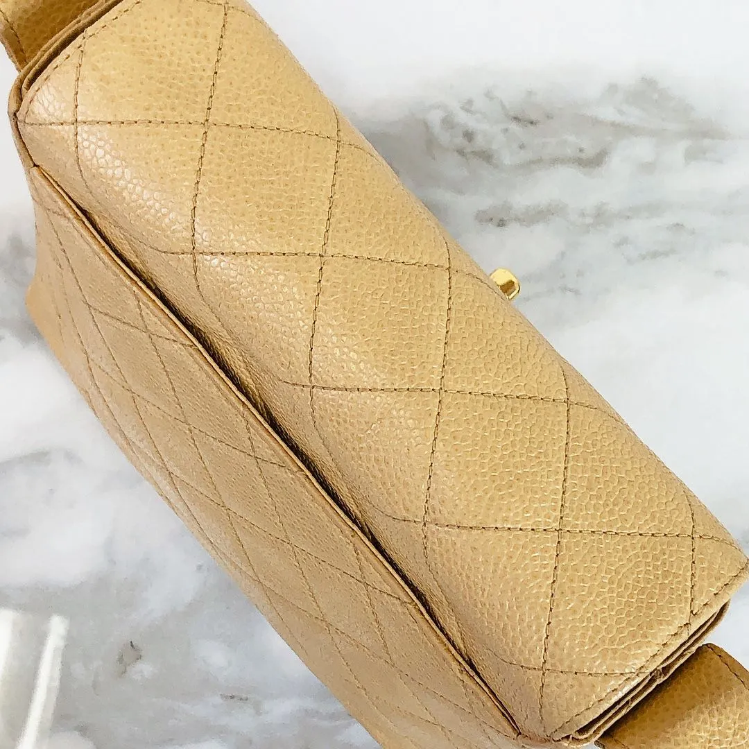 Chanel Vintage Crossbody Bag