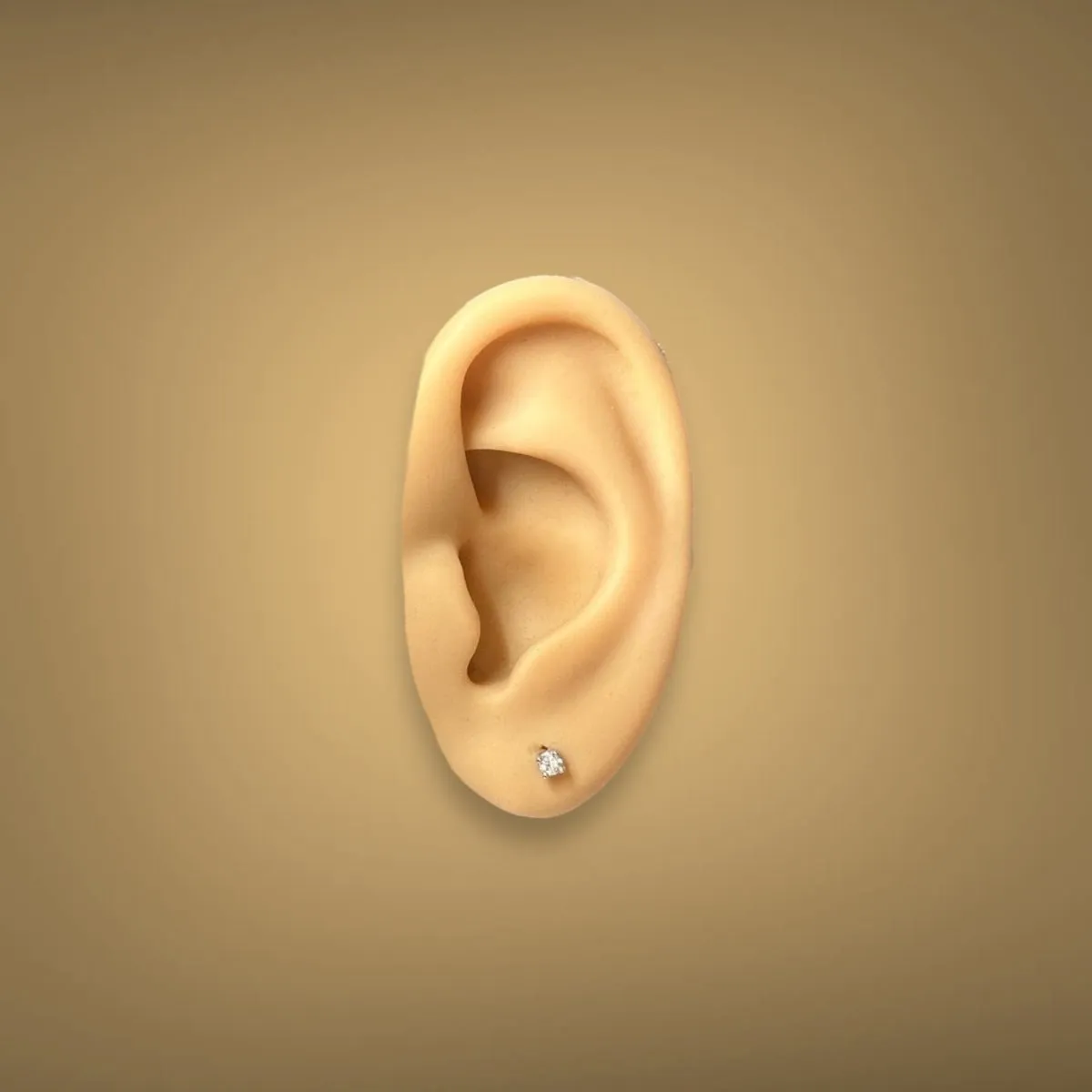 Estate 14K W Gold 0.13ctw H/SI1-2 Diamond Stud Earrings