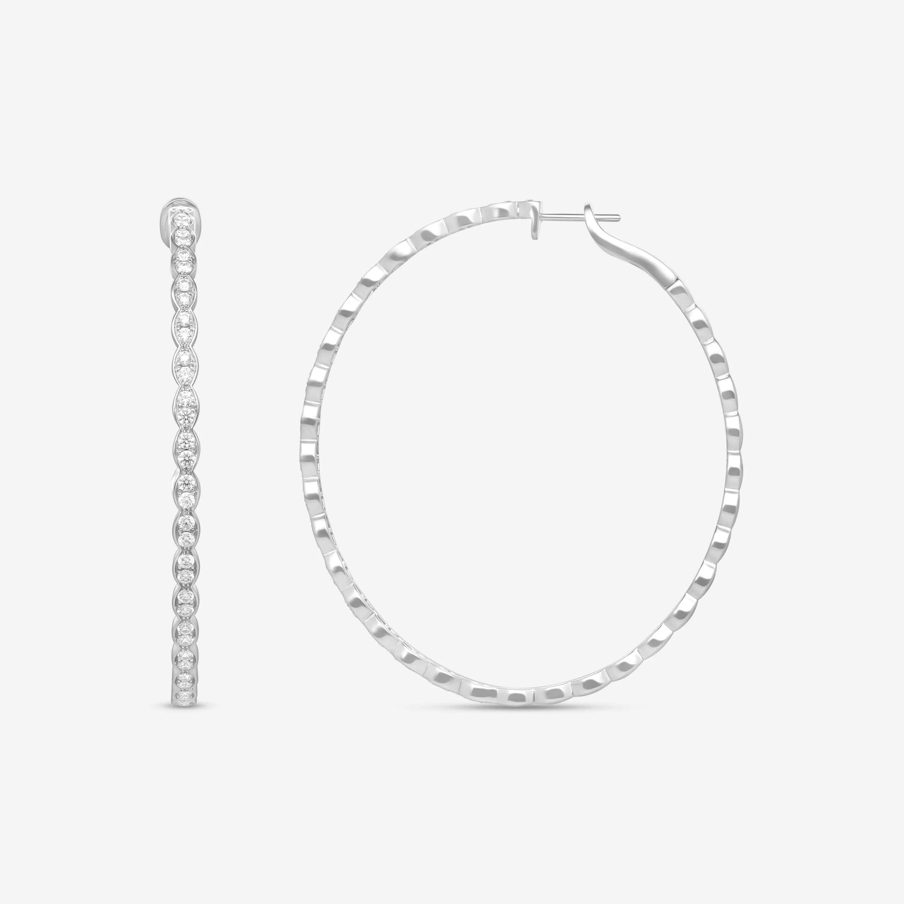 Hearts On Fire Lorelei 18K White Gold Floral Large Oval Hoop Earrings HOOPFLOVLRG-8W
