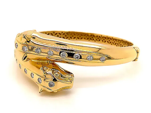 Jaguar Diamond Hinged Bangle Bracelet in 18k Yellow Gold
