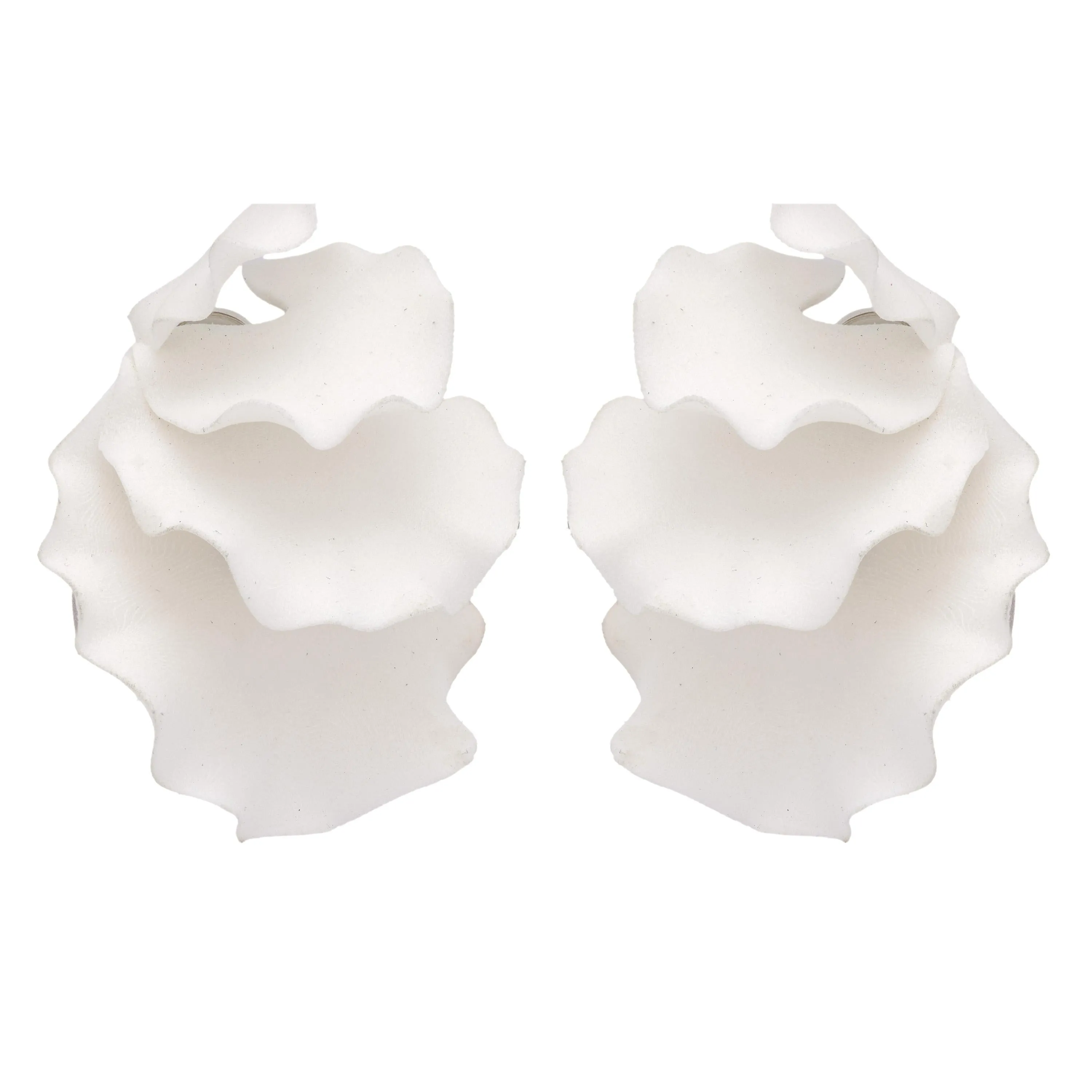 JAR Paris 18k yellow gold and white powder resin "Sweet pea" earrings