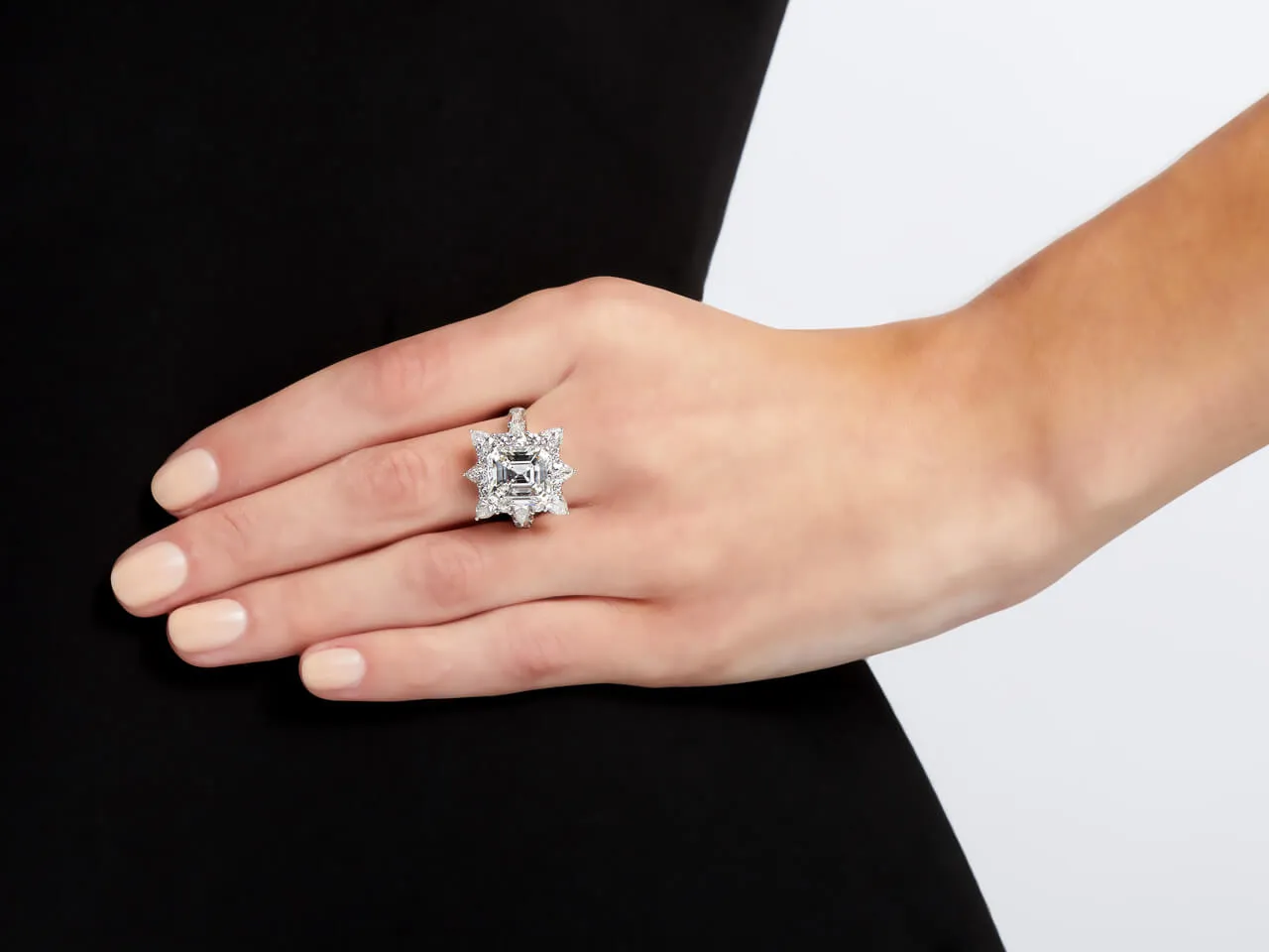 Mid-Century Marianne Ostier Emerald Cut Diamond Ring, 7.23 carat G/VS1, in Platinum